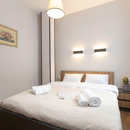 Wehost Apartment Near Fabrika Tbilisi Eksteriør bilde