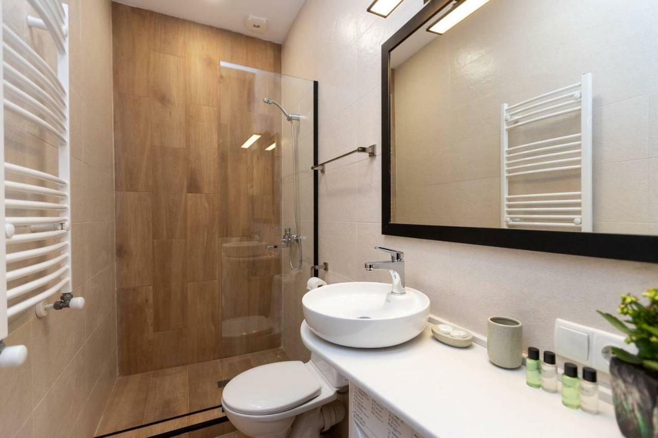 Wehost Apartment Near Fabrika Tbilisi Eksteriør bilde